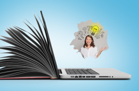 Ordinateur et étudiante